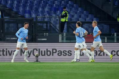  Fudbaleri Lacija konačno pobijedili, ali nisu imali s kim da proslave trijumf! 