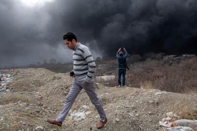  Apokalipsa u gradu sa 10 miliona ljudi: Rijeke vatre na ulicama, sve je prekrio crni dim, pada toksi 