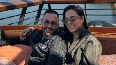  Od države dobio 25.000 €, sad procurile ženine eksplicitne slike 