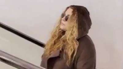  Indira Radić se zakamuflirala na dolasku u Beograd 