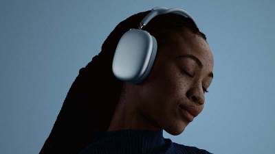  Apple predstavio AirPods Max 2 slušalice: Izgledaju isto, koštaju kao laptop, ali donose bitne promjene 