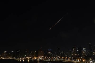  Najmoćnije rakete u akciji, Teheran zasuo Tel Aviv, ima mrtvih: Korišćena i kasetna municija?! 