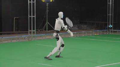  Da li Đoković treba da se zabrine? Humanoidni robot za samo par dana savladao tenis 