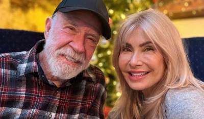   Ko je Đina, udovica Čaka Norisa koju smo gledali u Teksaškom rendžeru? 