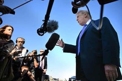  Upućena oštra poruka Trampu 