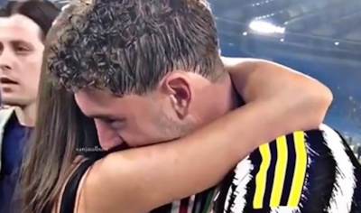  Dušan Vlahović raskinuo sa lijepom Vanjom 