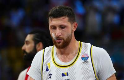  Jusuf Nurkić donirao novac djeci stradalog sveštenika SPC: Veliki gest košarkaša posle tragedije kod 