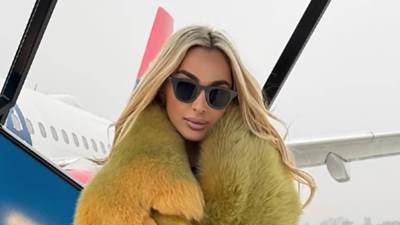  Berovićka u haljini bez brusa, na grudima kristali, a na pupku pirsing: Pjevačica u nikad provokativ 