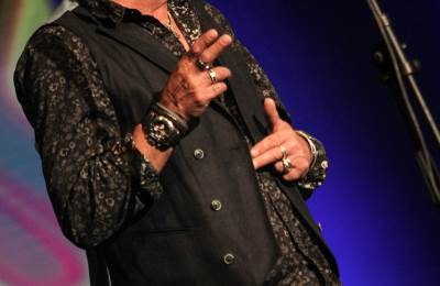  Ubijen sin estradnog menadžera: Tijelo namješteno kao da je htio da skoči sa zgrade, pa uhapšeni poč 