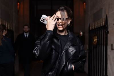  Kožna jakna odlazi u zaborav? Zamjenjuje je novi model idealan za toplije dane 