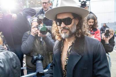  Rasel Brend priznao da je imao odnose sa 16-godišnjakinjom 