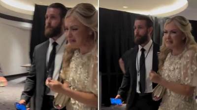  Udovica Čarlija Kirka u suzama evakuisana 