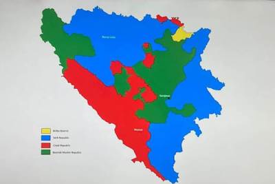  Usred Zagreba pukla politička bomba: Hrvati pokazali mapu - "uzeli" dio BiH i zapalili region, Bošnj 