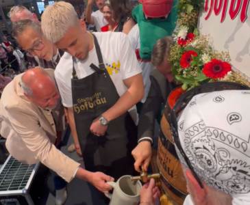  Ermedin Demirović ispunio obećanje 