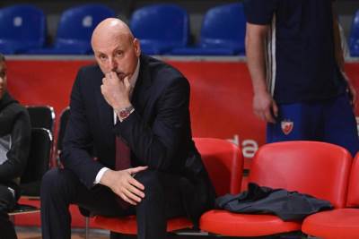  Crvena zvezda otpustila Sašu Obradovića 