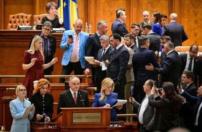  Pala proevropska vlada u Rumuniji! Haos u Bukureštu, premijer odmah pobjegao iz parlamenta 