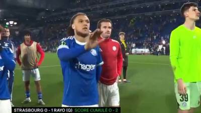 Haos zbog sina legende Partizana: Izašao pred navijače, posvađao se i odjurio u svlačionicu 