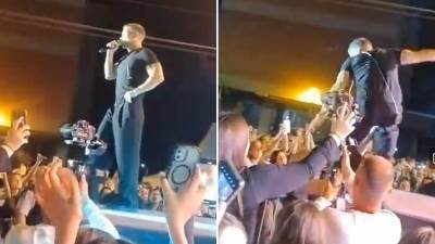  Saša Kovačević pao sa bine 
