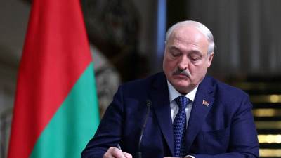  Da li se sprema susret Putina i Makrona? Lukašenko otkrio šta mu je rekao 
