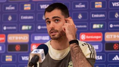  Alberto Abalde i Mario Hezonja su imali šta da kažu o suđenju u finalu Evrolige protiv Olimpijakosa 