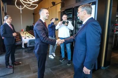  Andrej Plenković i Milojko Spajić 