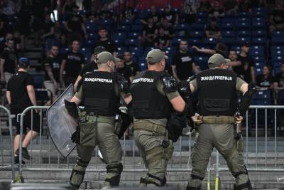  Tuča pred početak finala ABA lige: Navijač Partizana iscijepan izveden iz Arene 