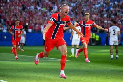  Norveška se mučila, pa zgazila Irak: Erling Holand debitovao na Mundijalu sa dva gola
 