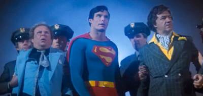  Slavni glumac poginuo sa ženom u stravičnom požaru: Proslavio ga "Supermen", sad užasno skončao 