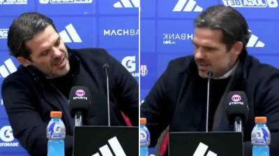  Ustao sa stolice na konferenciji za medije i doživio infarkt 