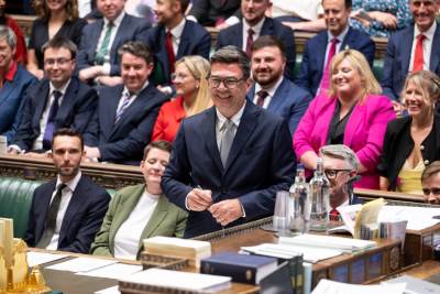  Andy Burnham 