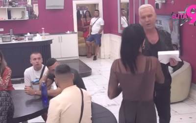 Stiglo hitno pismo, učesnica napustila Elitu: Stanje je ozbiljnije nego što su mislili, završila u b 