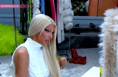  Jelena Karleuša priznala da li je novu baladu posvetila Dušku: Evo šta misli o prelasku Dare u "Pinkove zvezde" 