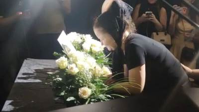   Mala Cana išla na groblje kad su rekli da će Bajić počivati u Aleji 