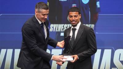  "Crvena zvezda za Premijer ligu, Partizan za Čempionšip" 