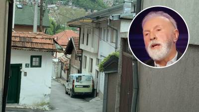  Dino Merlin zaradio milione, a ostao u staroj kući: Komšije iz Sarajeva otkrile kakav je kad se kame 