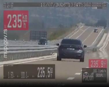  Vozio 241 km/h, odmah isključen iz saobraćaja 