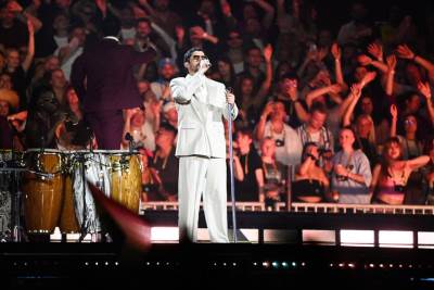 Prekinut koncert Bed Banija: Led ljudima razbijao glave 