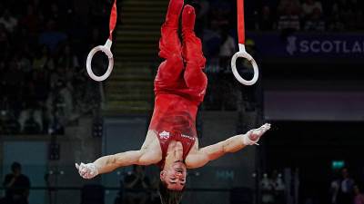  Užasne scene na takmičenju u Glazovu: Ljekari utrčali na teren poslije pada britanskog gimnastičara 