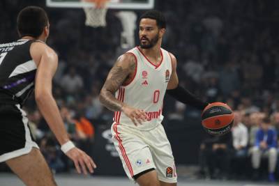  Ko je Nik Vejler Bab i šta donosi Crvenoj zvezdi 