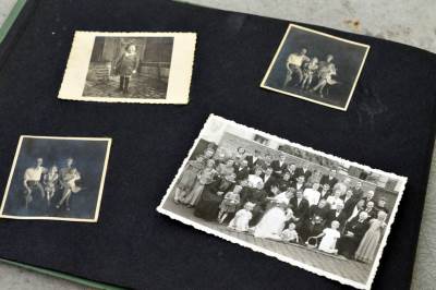  Slike pokojnika ne bi trebalo da stoje pored fotografija živih: Postoji jezivo vjerovanje o njihovoj 