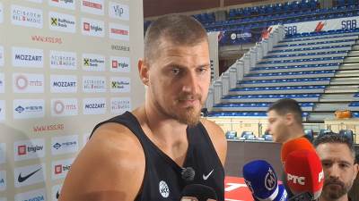  Nikola Jokić: "Ja se uvijek osjećam zarđalo, zato i igram ove mečeve" 