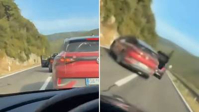  "Uvijek ima neko luđi": Zaustavio auto nasred puta i otvorio gepek, a onda je uslijedio potez koji j 
