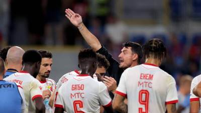  Crvena zvezda izgubila najmanje 20 miliona eura: Baš zbog toga Rijera mora da gleda u "kavez" 