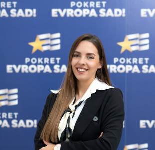  ce6eb471-d90e-4953-9137-847117efe5ef.jpeg 
