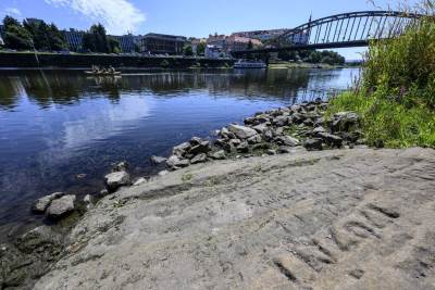   Zastrašujuće upozorenje izronilo sa dna presušenih rijeka u Evropi 