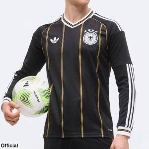  Adidas napravio poslednji dres Njemačke 