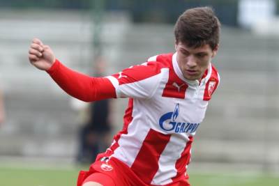  Jović potpisao za Benfiku 