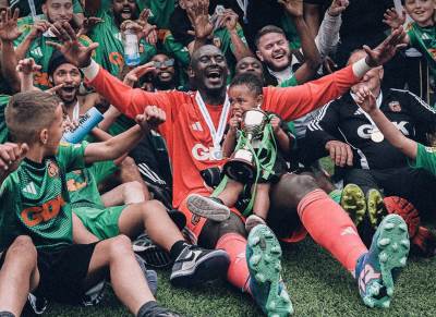  Londonski golman postao afrički kralj! 