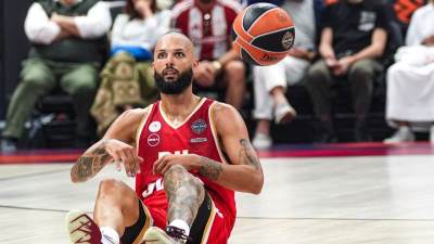  Olimpijakos pobijedio Fenerbahče 