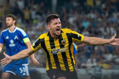  Luka Jović je u strašnoj formi 